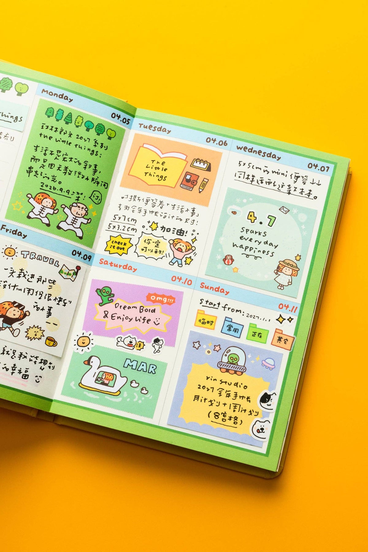 2027 Planner: B6 Schedule Book - The Little Things