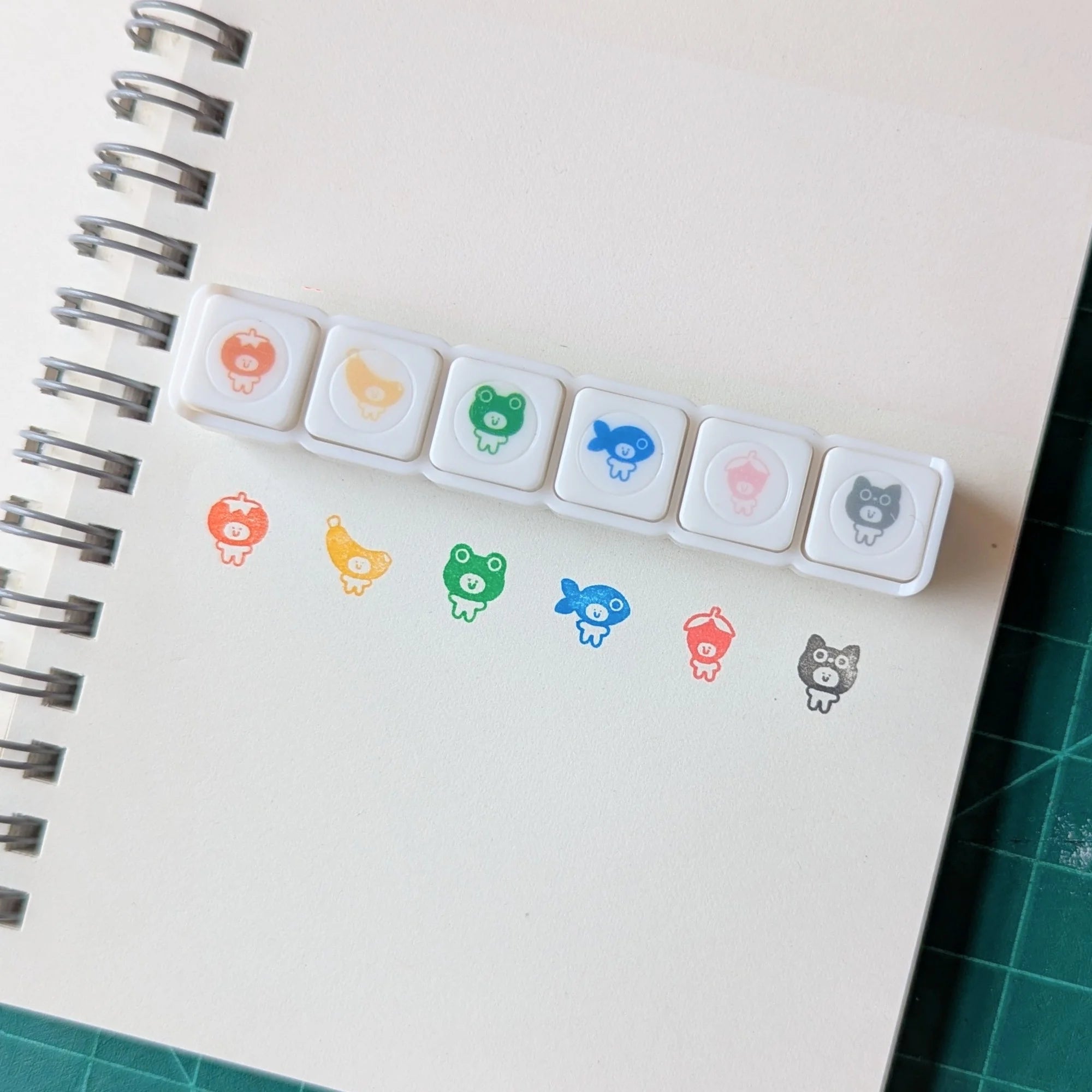 Boofs Linked Mini Stamp Set