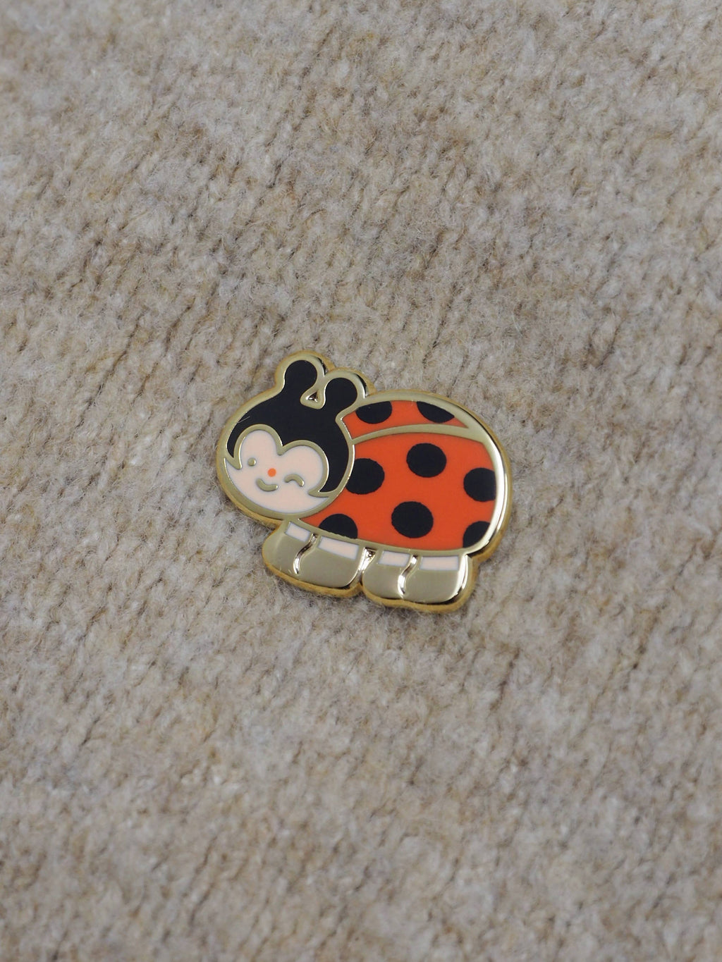 Ladybug • enamel pin