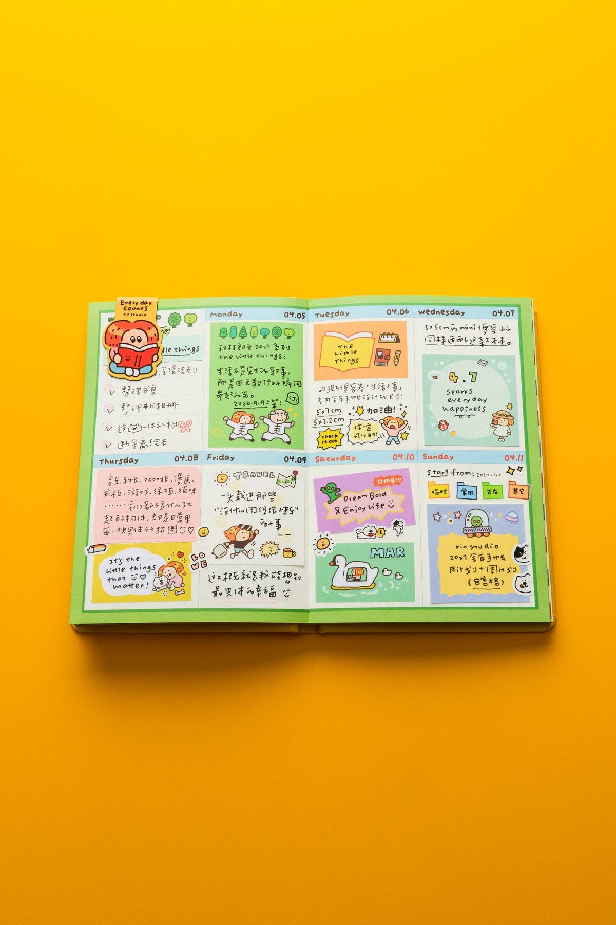 2027 Planner: B6 Schedule Book - The Little Things